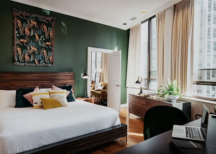 Hotel Selina Chicago