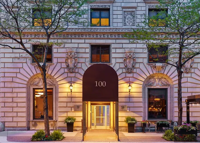 Hotel Selina Chicago