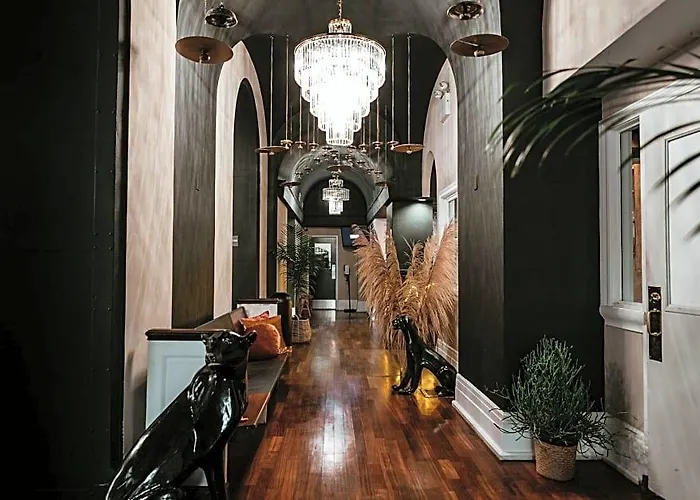 Selina Hotel